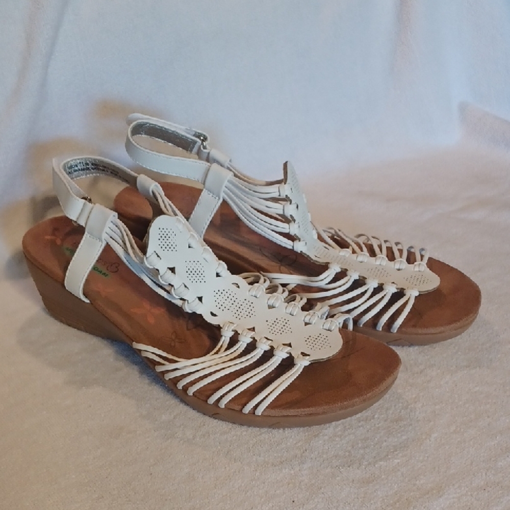 BareTraps White Strappy Sandals Women's Size 11